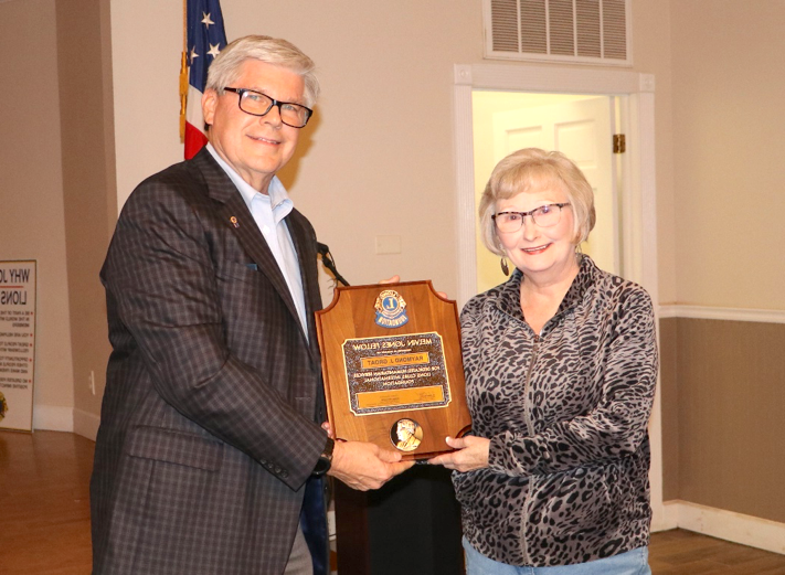 Fort Payne Lions Club gives Melvin Jones Fellows awards, inducts new members